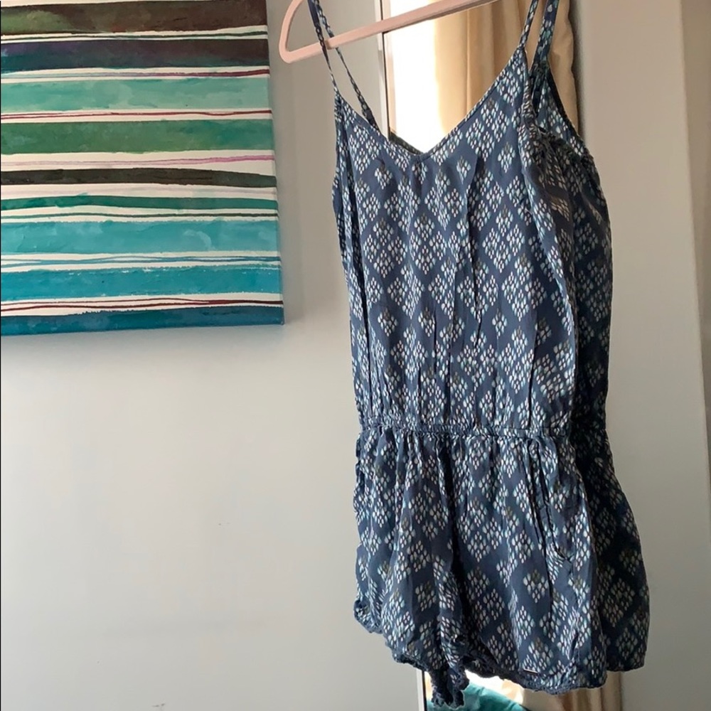 Hollister romper